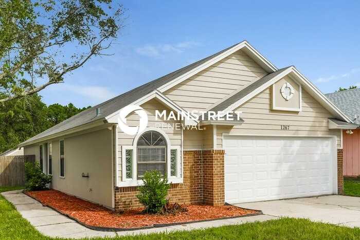 1267 Suffolk Pl - Photo 4 of 17