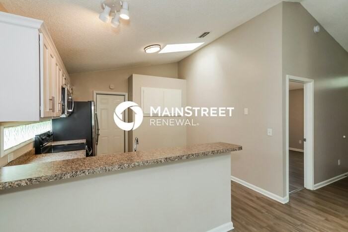 1267 Suffolk Pl - Photo 7 of 17