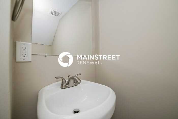5248 Long Green Ln - Photo 7 of 17