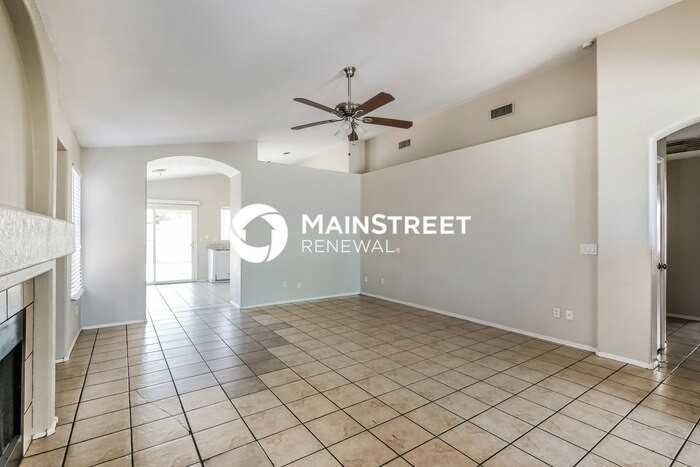 8723 W Granada Rd - Photo 5 of 17