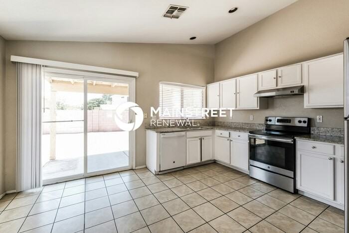 8723 W Granada Rd - Photo 7 of 17