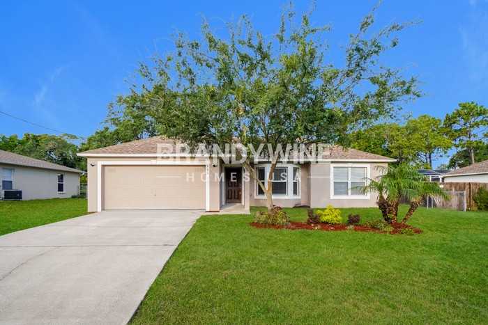 5121 Teather St - Photo 2 of 34