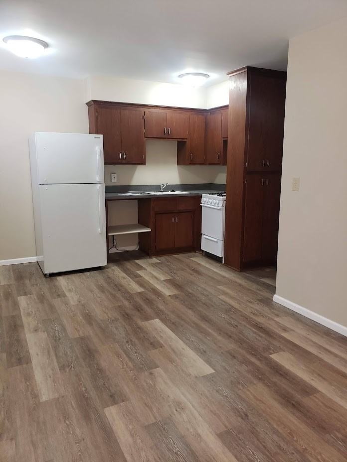 1831 Stinson Pkwy #6 - Photo 2 of 6