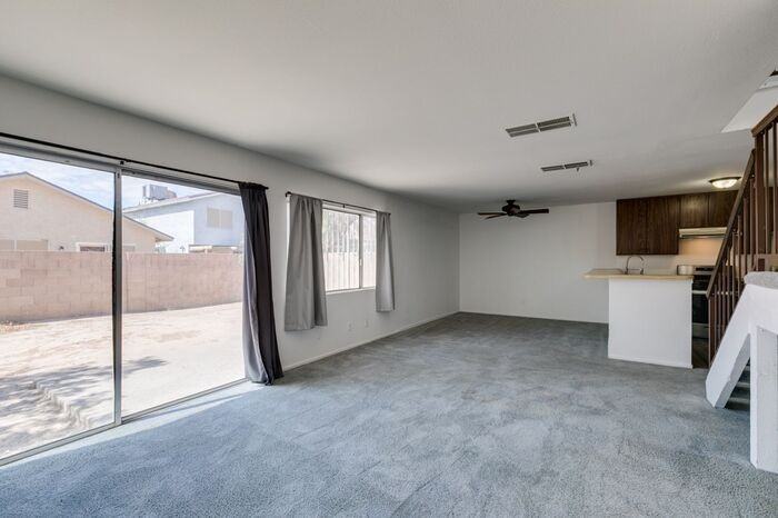 4335 Galore Ave - Photo 3 of 38