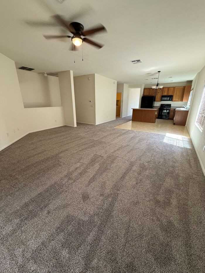 10258 E Wasp Spring Dr - Photo 4 of 22