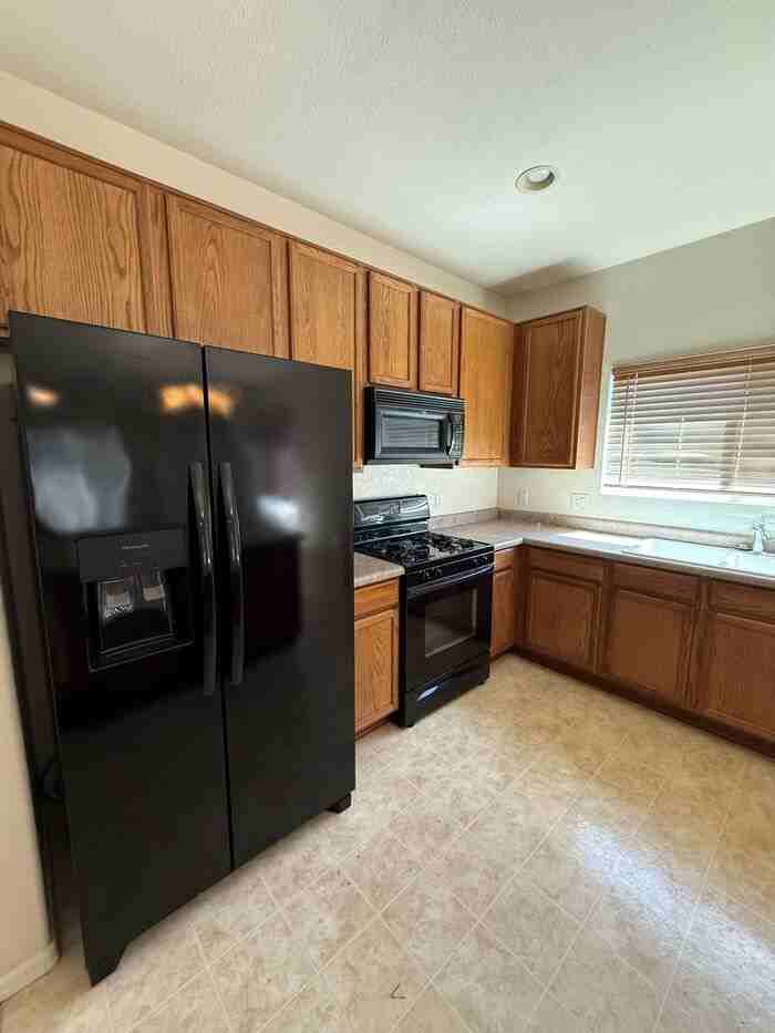 10258 E Wasp Spring Dr - Photo 5 of 22
