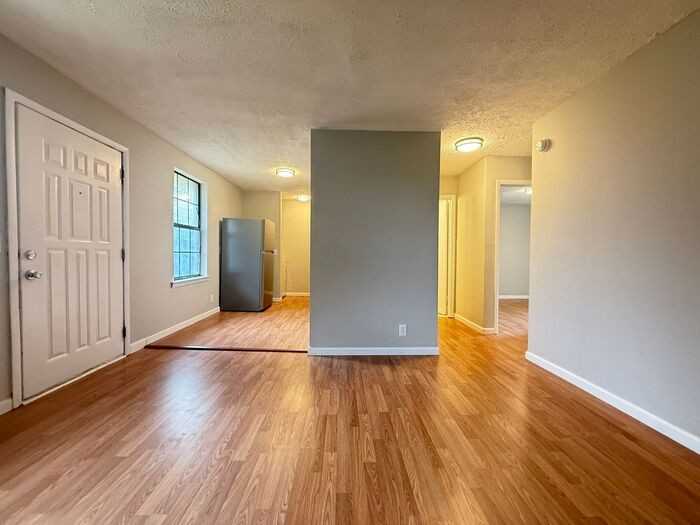 2618 Foster Ave #B - Photo 5 of 17