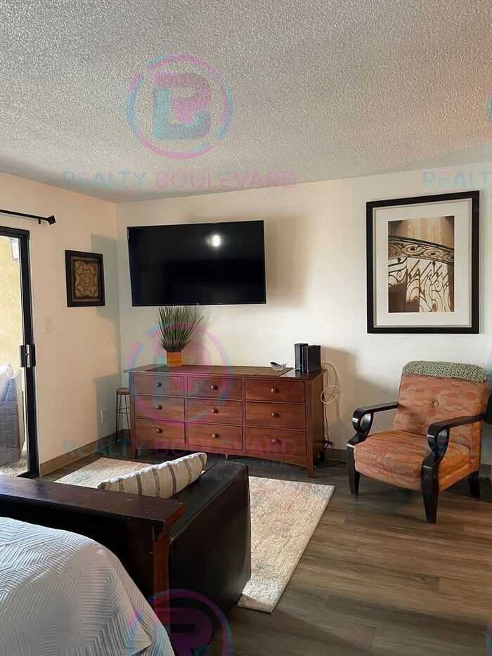 2450 Lymbery St #230 - Photo 4 of 17