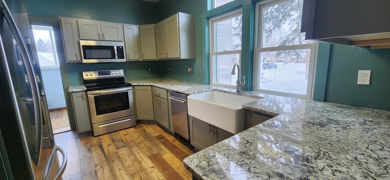403 3rd Ave E #1 - Photo 3 of 26