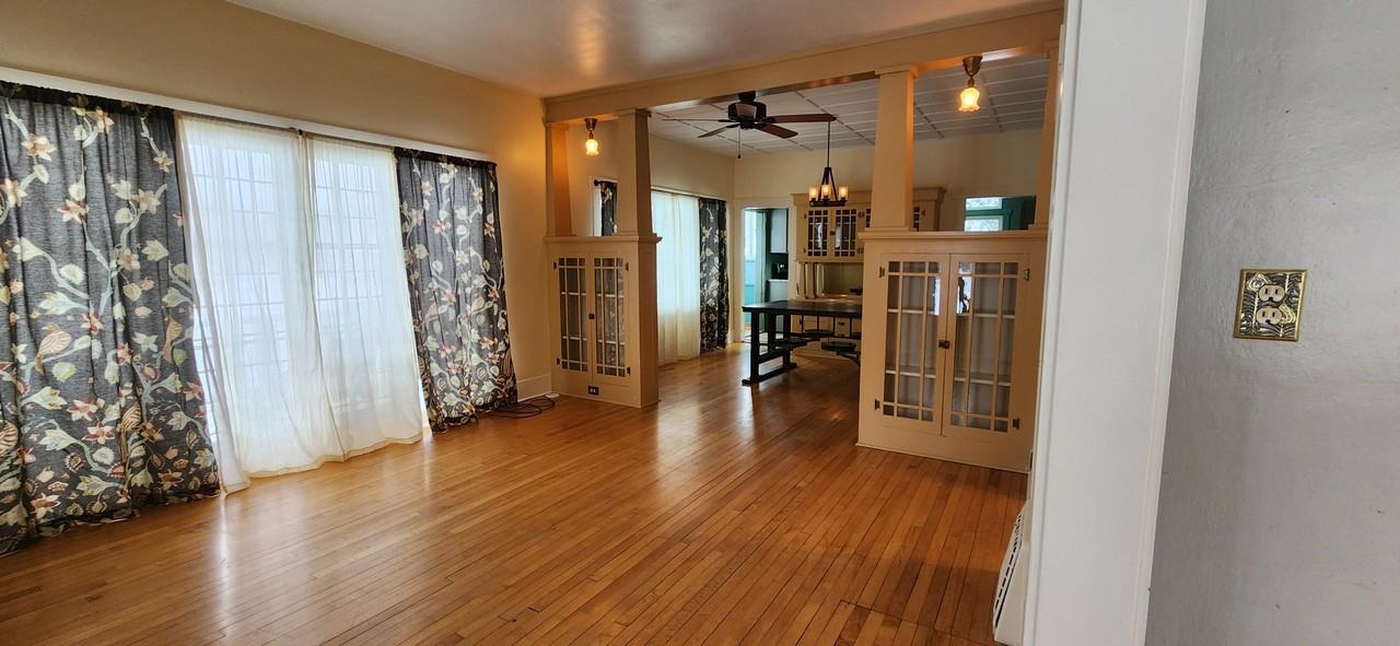 403 3rd Ave E #1 - Photo 7 of 26