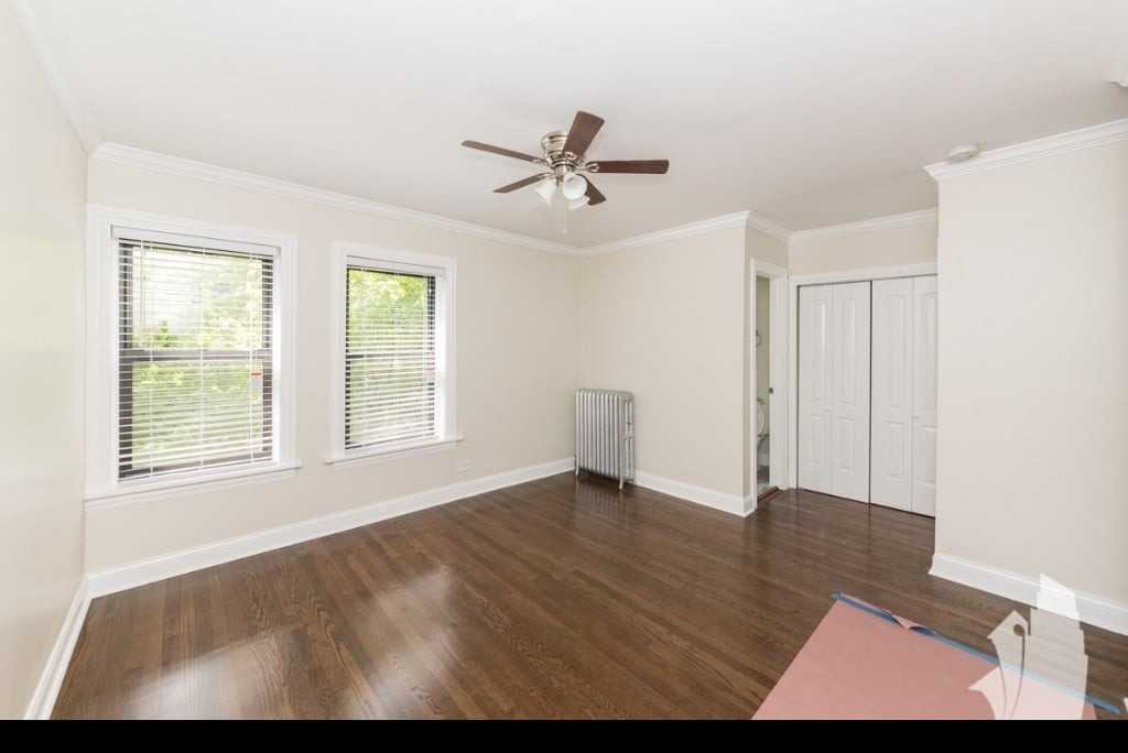 1054 W Lill Ave #1056-2 - Photo 3 of 6