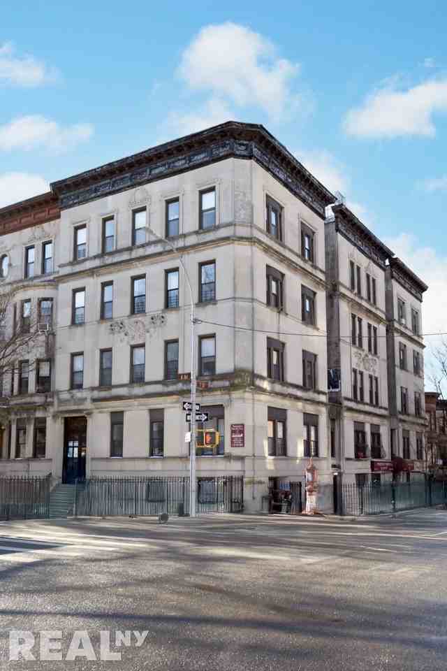 8th Ave - Photo 5 of 5