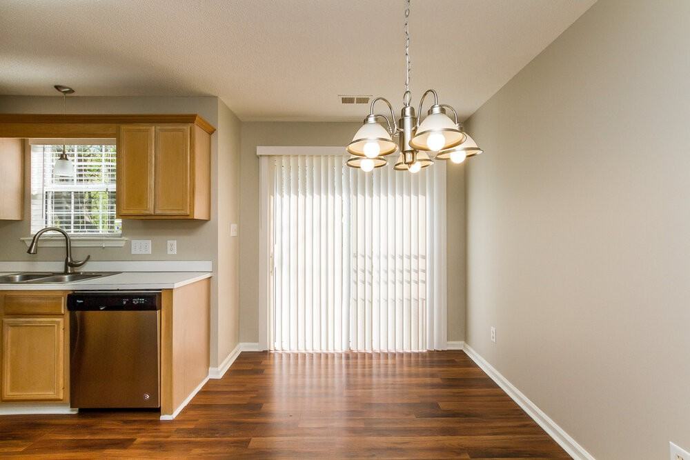 10115 Northwoods Forest Dr - Photo 4 of 15
