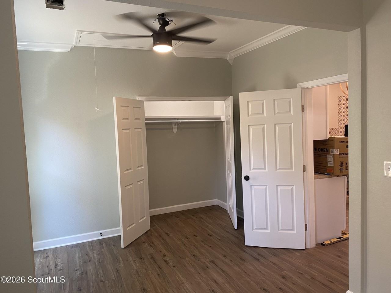1022 Gordon St - Photo 2 of 10