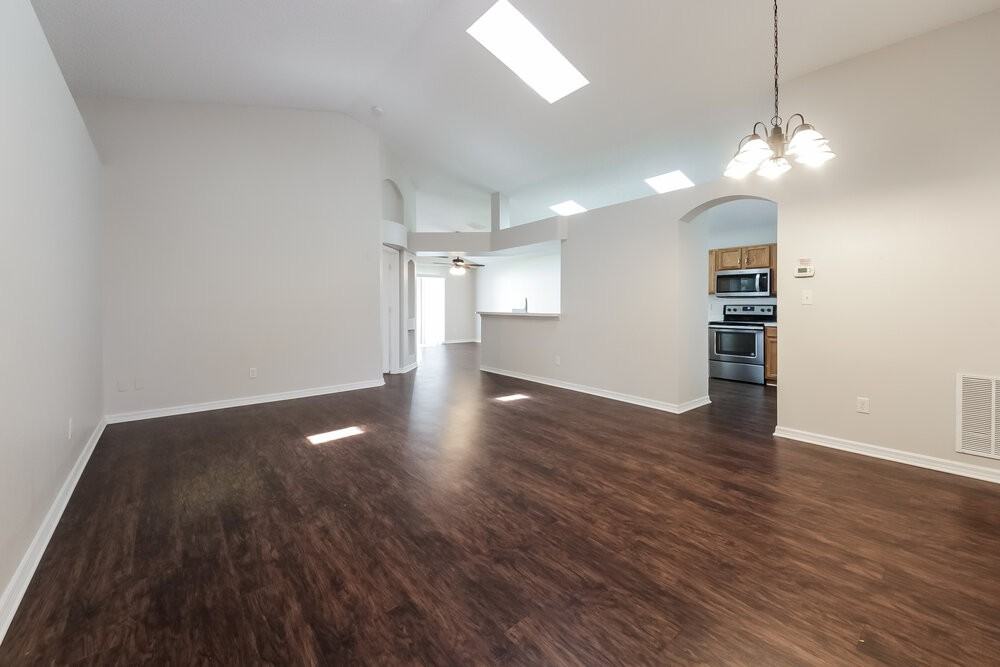 92 Pine Forest Pl - Photo 2 of 13