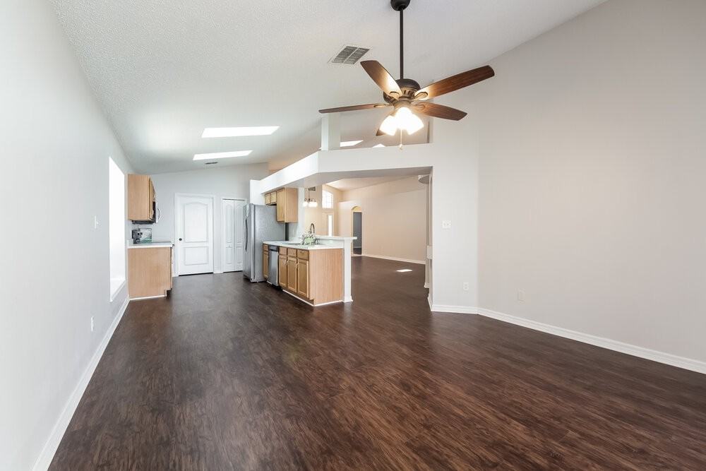 92 Pine Forest Pl - Photo 3 of 13
