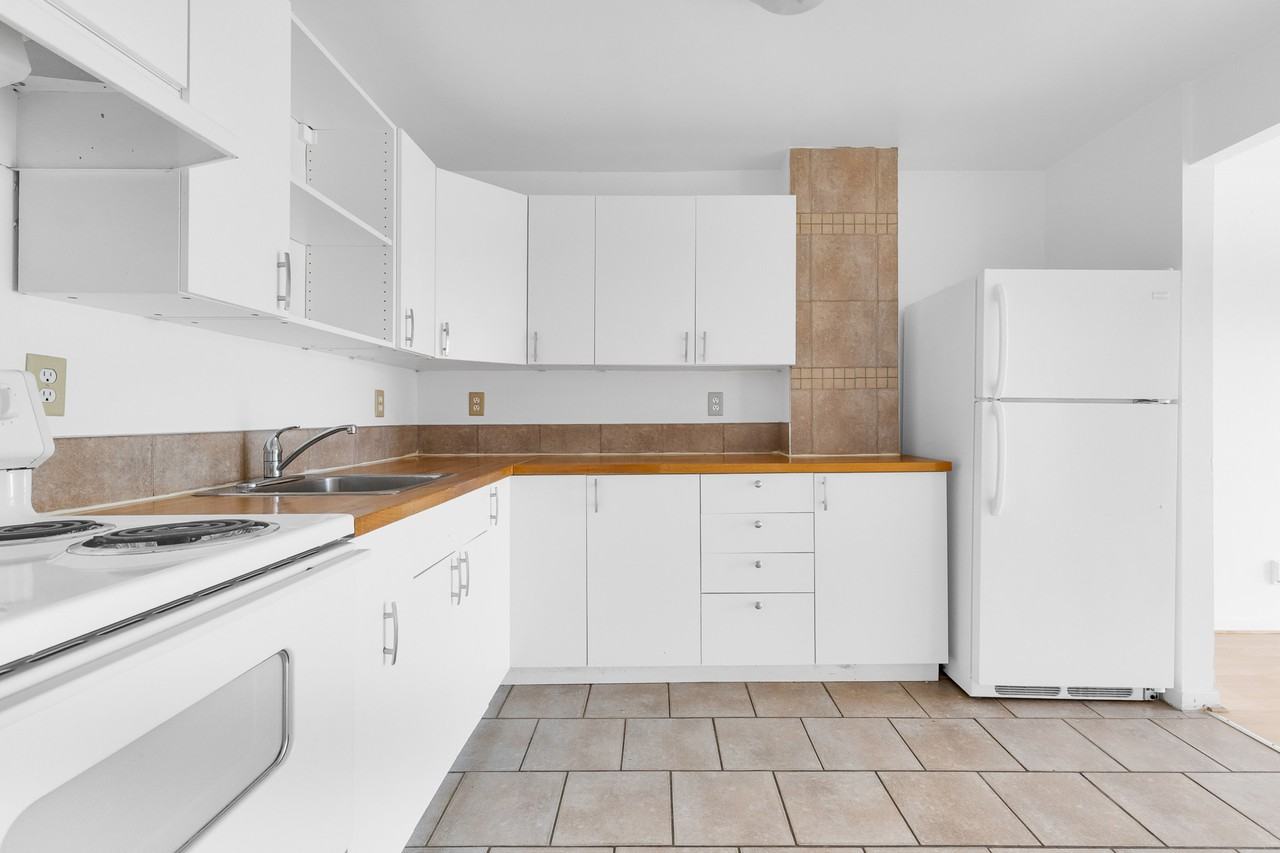 6955 20 Avenue #205 - Photo 3 of 12