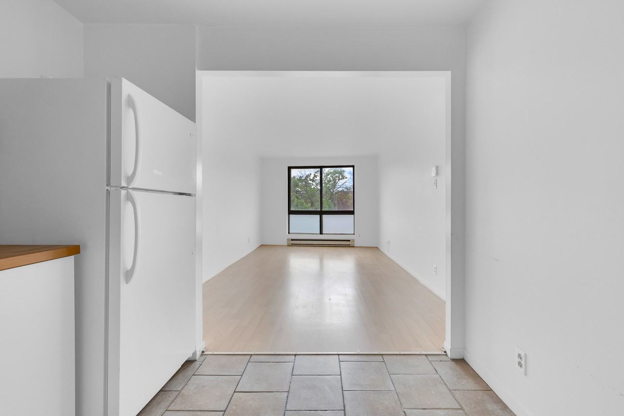 6955 20 Avenue #205