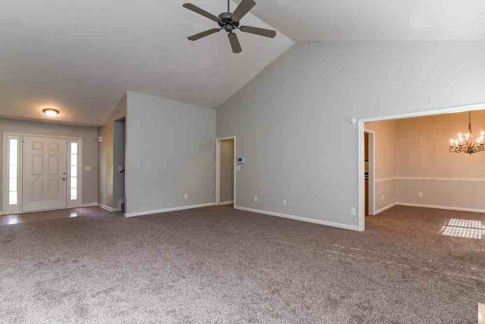 833 Creek Bottom Rd - Photo 3 of 14