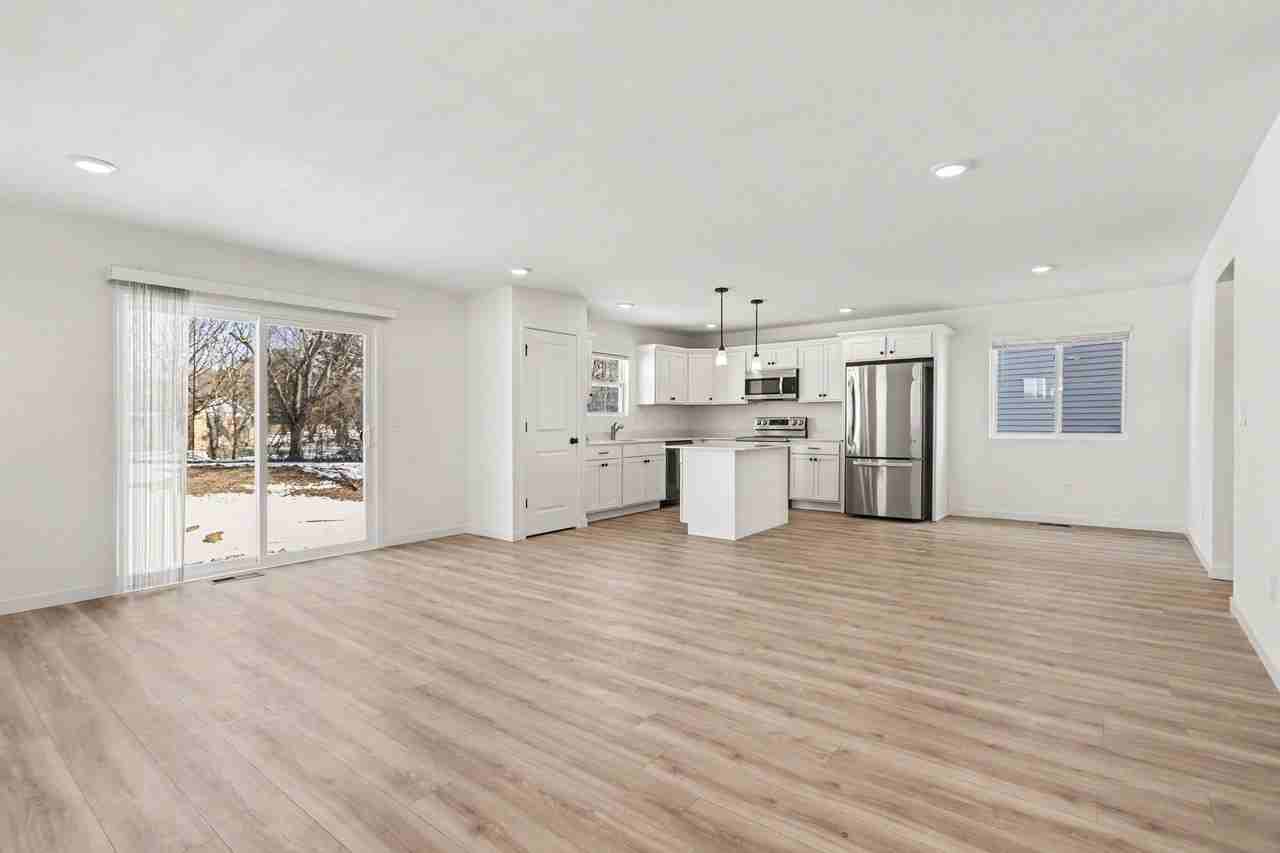 408 N Park Ave - Photo 2 of 21