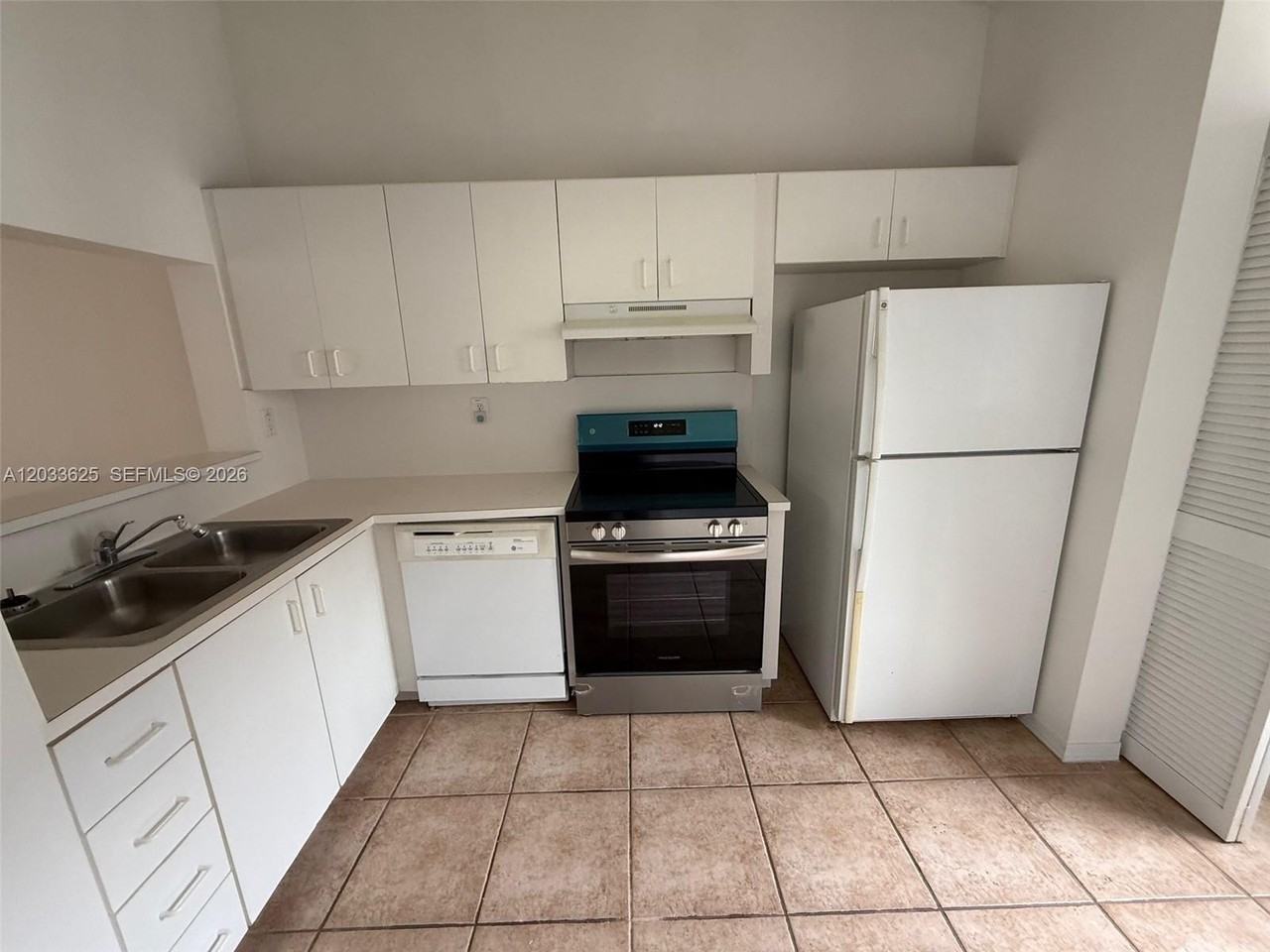 13120 Sw 64th Ter #1504 - Photo 6 of 26