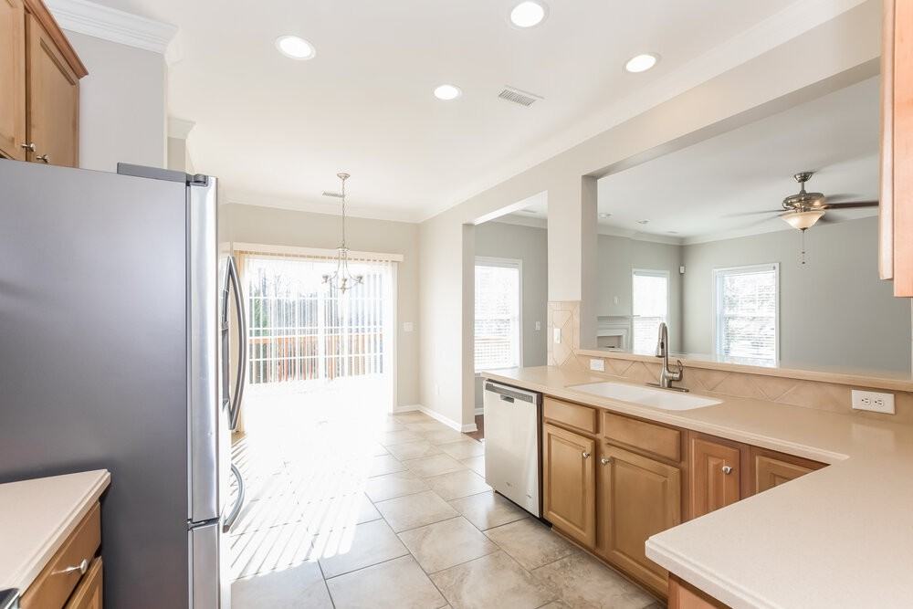 13633 Waverton Ln - Photo 6 of 16