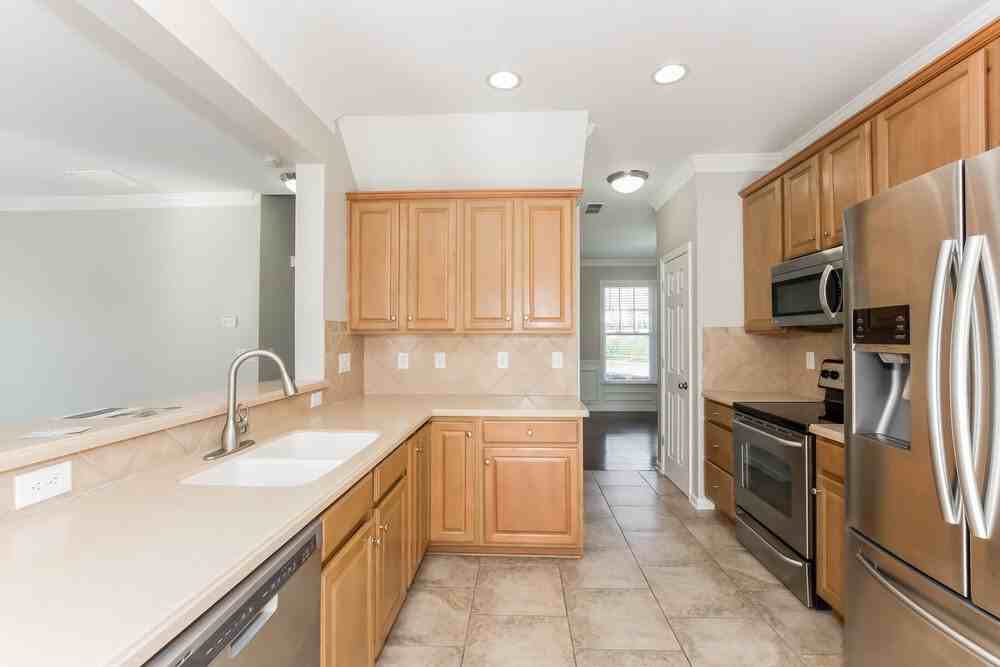 13633 Waverton Ln - Photo 7 of 16