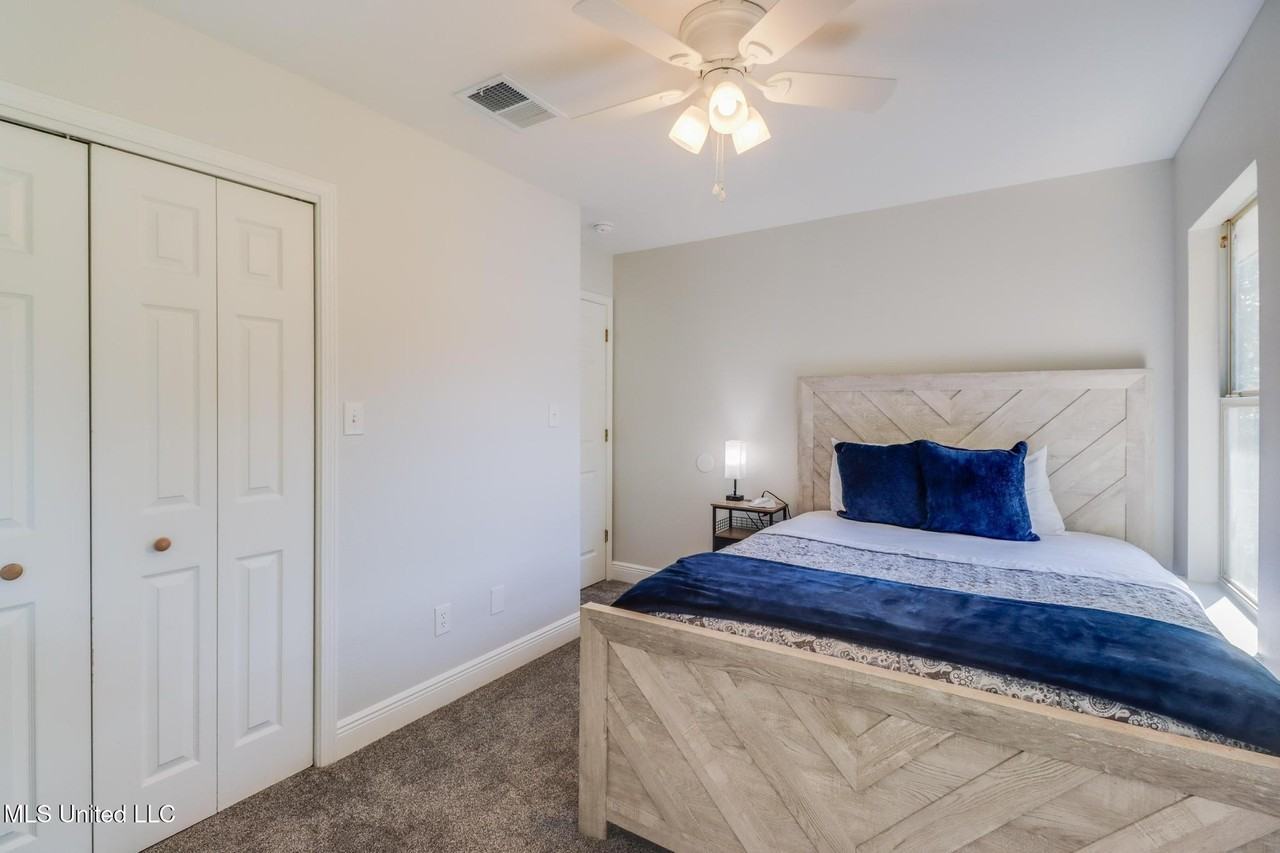 229 Milray Ln - Photo 7 of 14