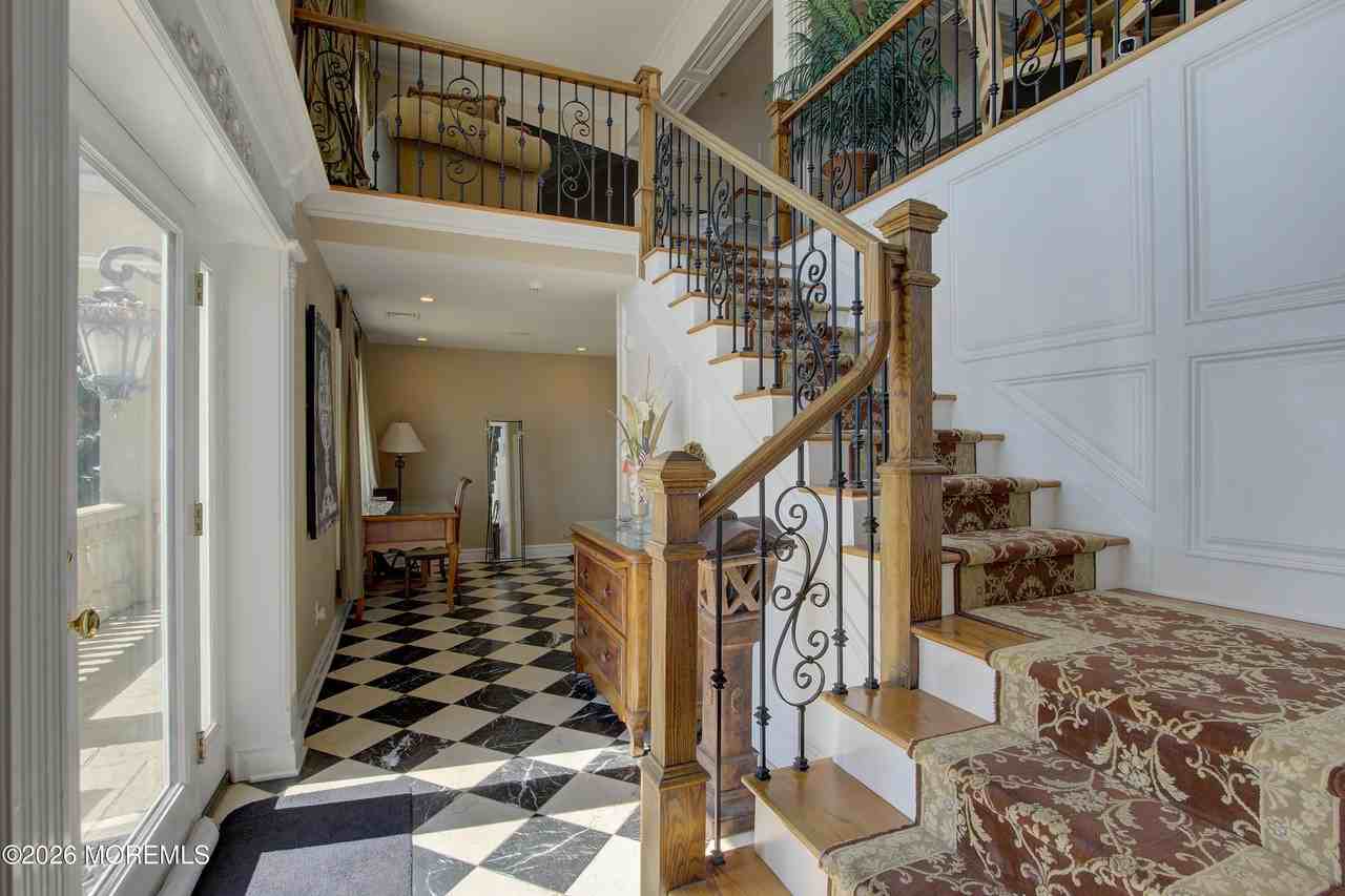 1007 Ocean Ave - Photo 3 of 50