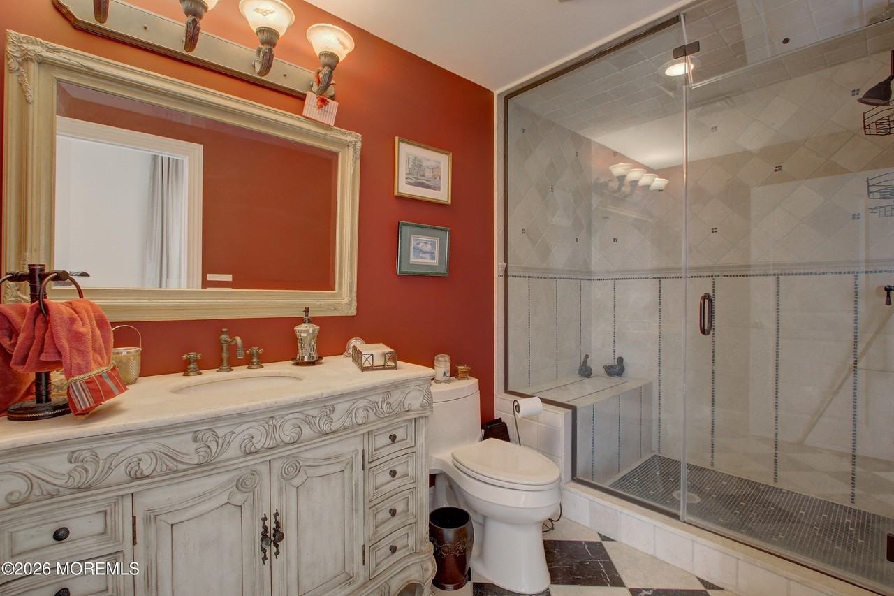 1007 Ocean Ave - Photo 5 of 50