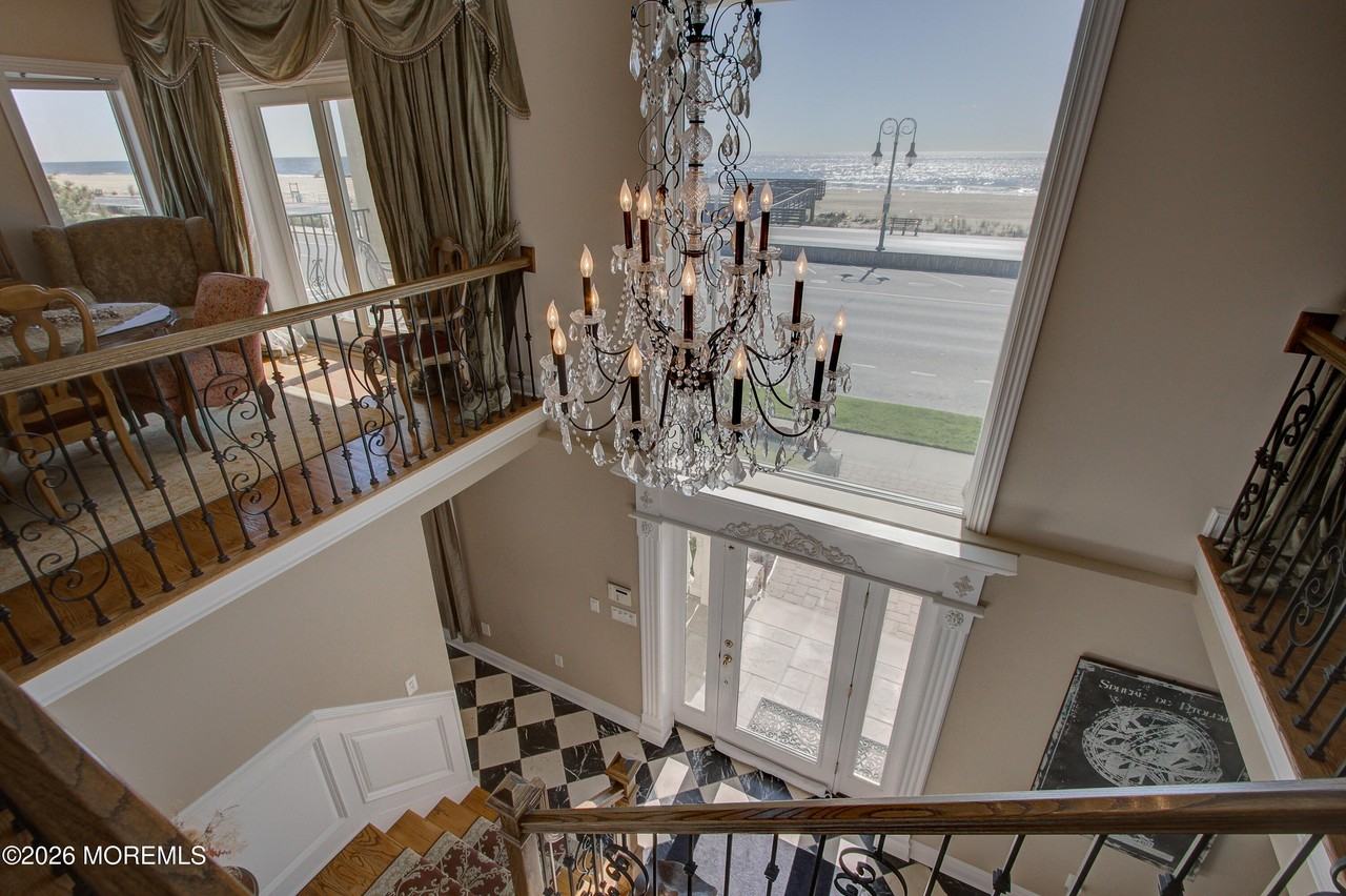 1007 Ocean Ave - Photo 6 of 50