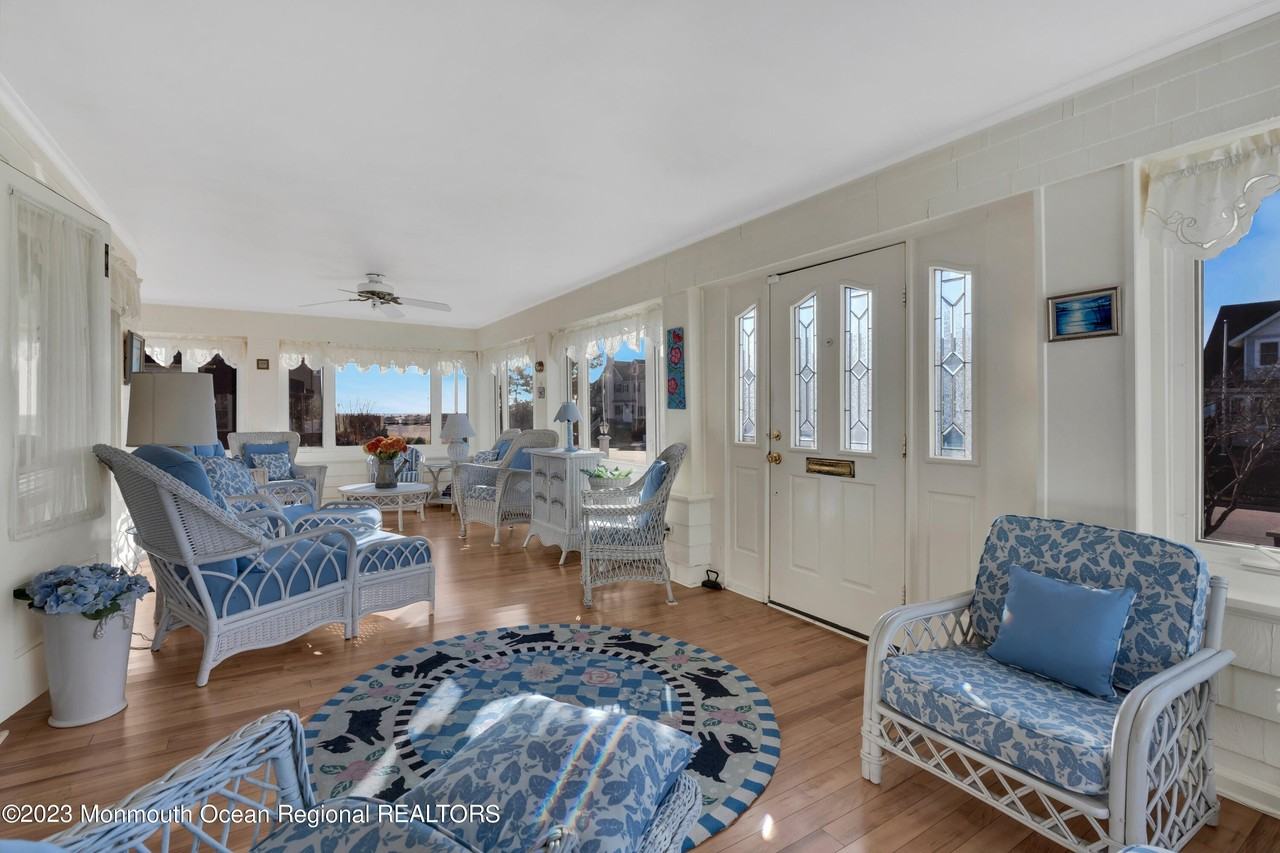 5 New York Blvd - Photo 7 of 50