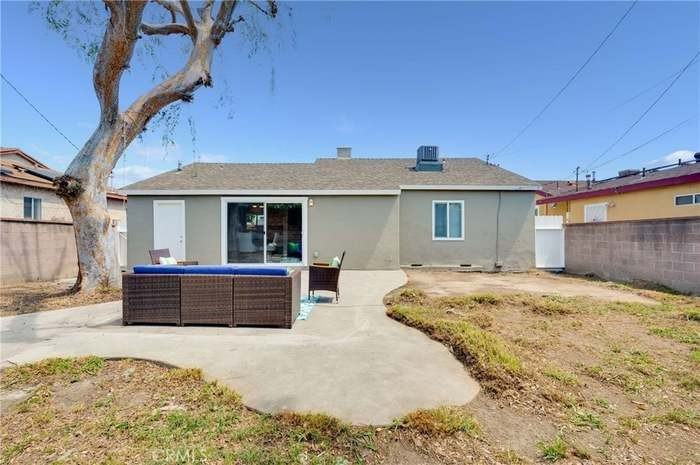 13219 Halcourt Avenue - Photo 7 of 10