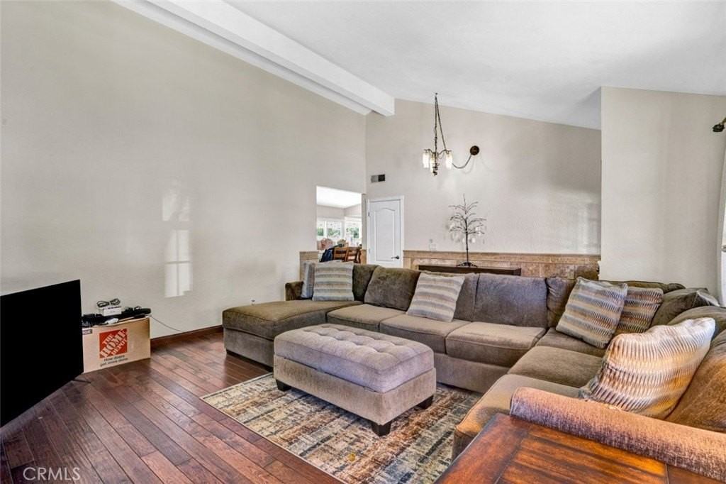 15442 Eiffel Cir - Photo 6 of 20