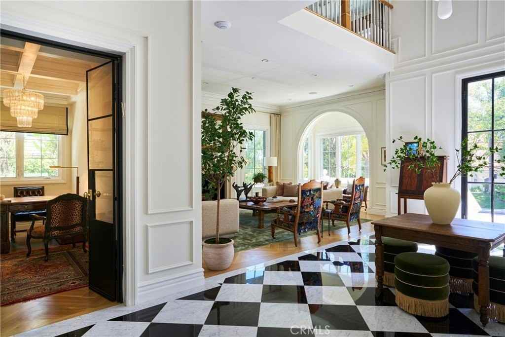 4427 Westchester Dr - Photo 5 of 50