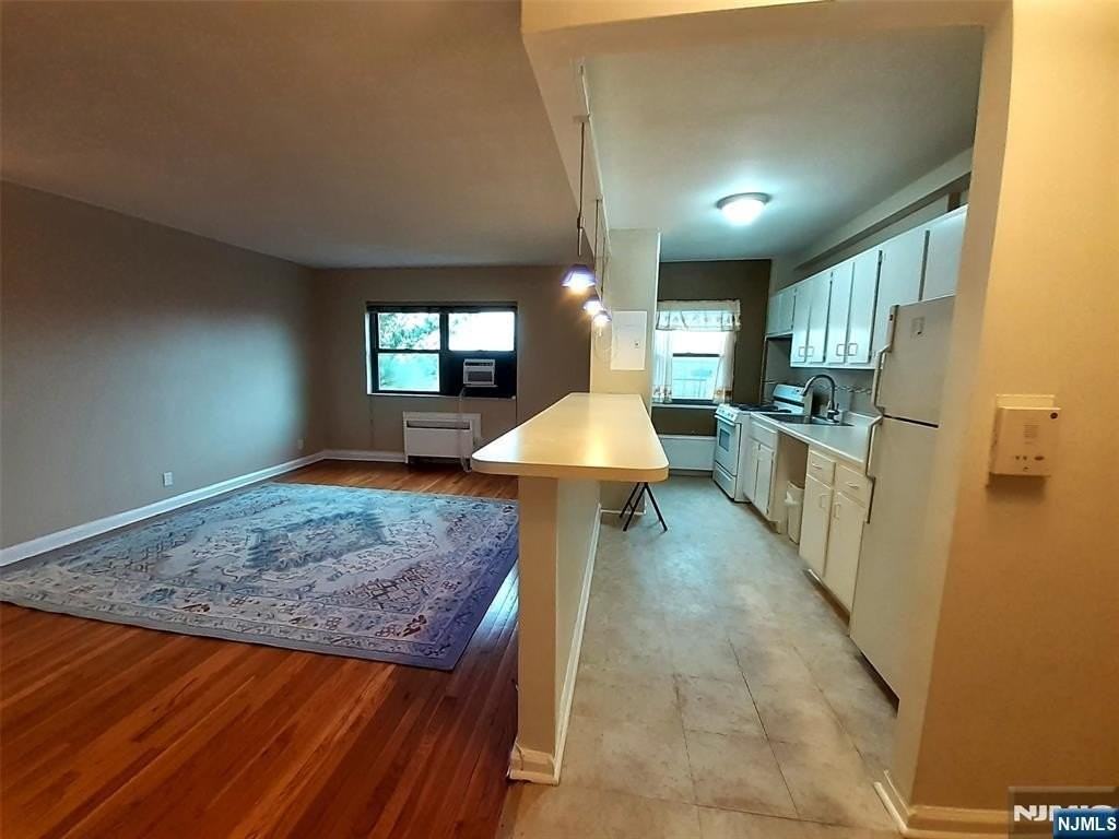 3071 Edwin Ave #5G - Photo 7 of 14