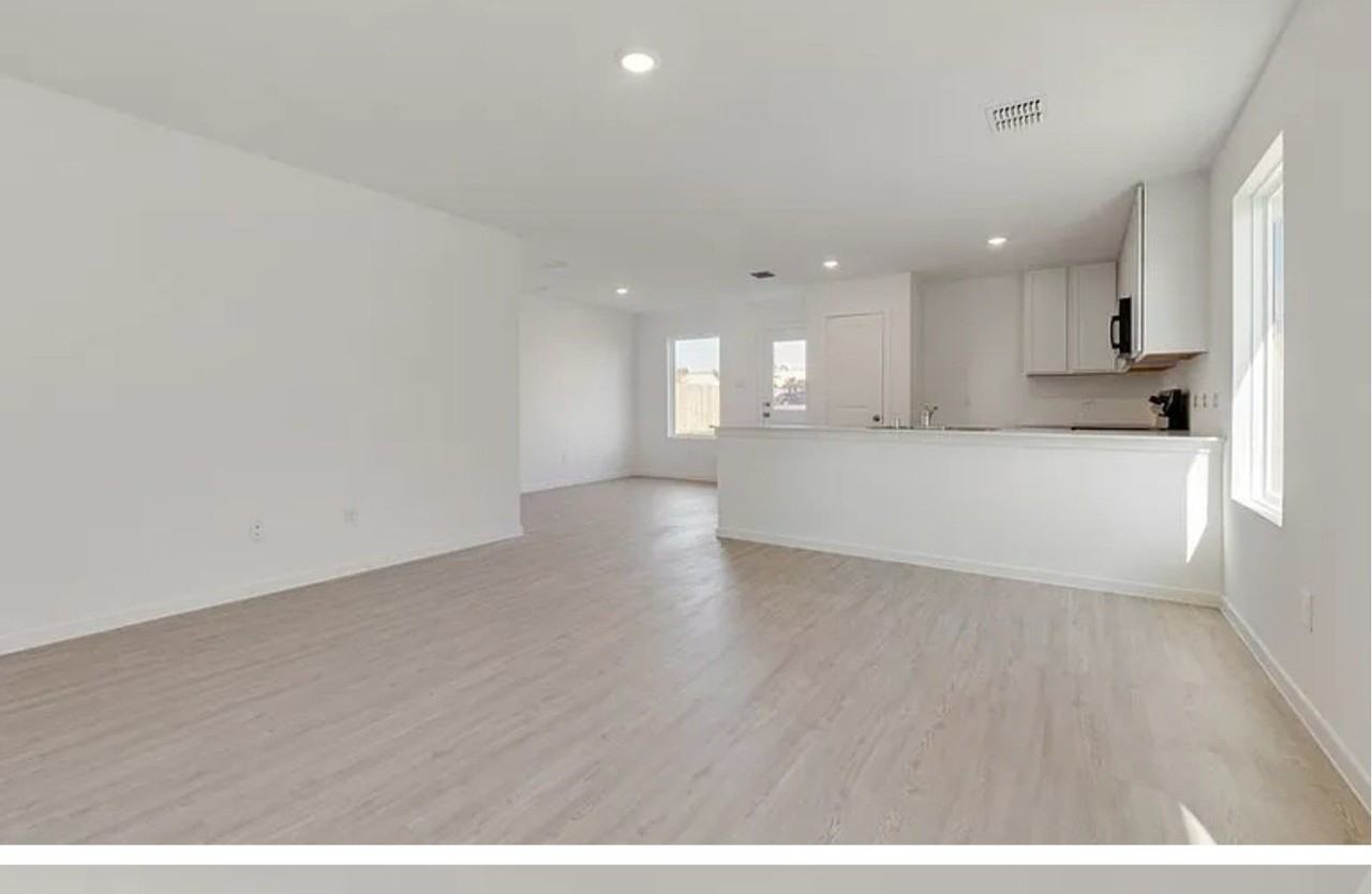 613 Holleman Dr - Photo 6 of 26