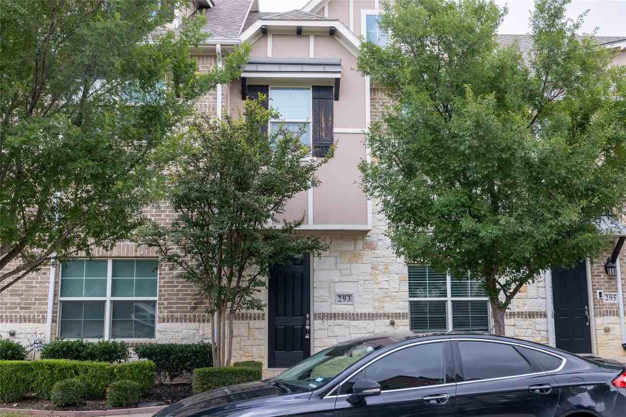 293 Ferndale St - Photo 2 of 36