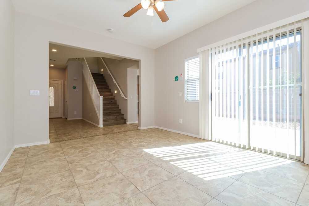 14897 W Ashland Ave - Photo 5 of 17