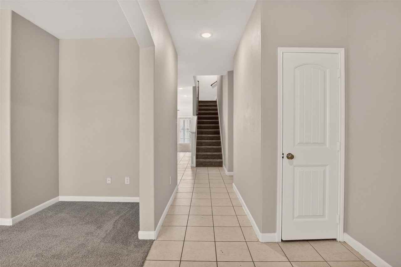 9105 Switchgrass Ln - Photo 2 of 20