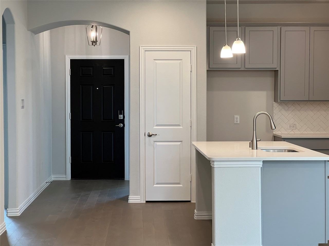 1452 Blue Agave Dr - Photo 2 of 22