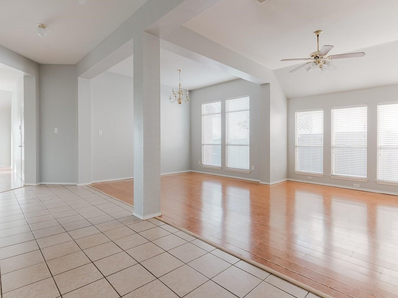 1514 Clear Creek Dr - Photo 6 of 24
