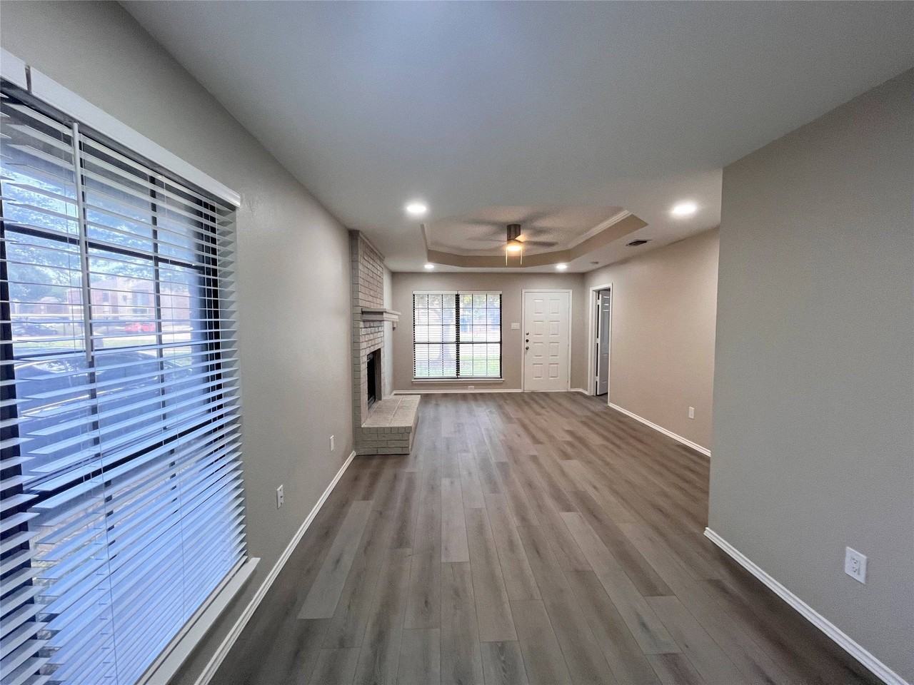 5628 Westchase Dr - Photo 6 of 19