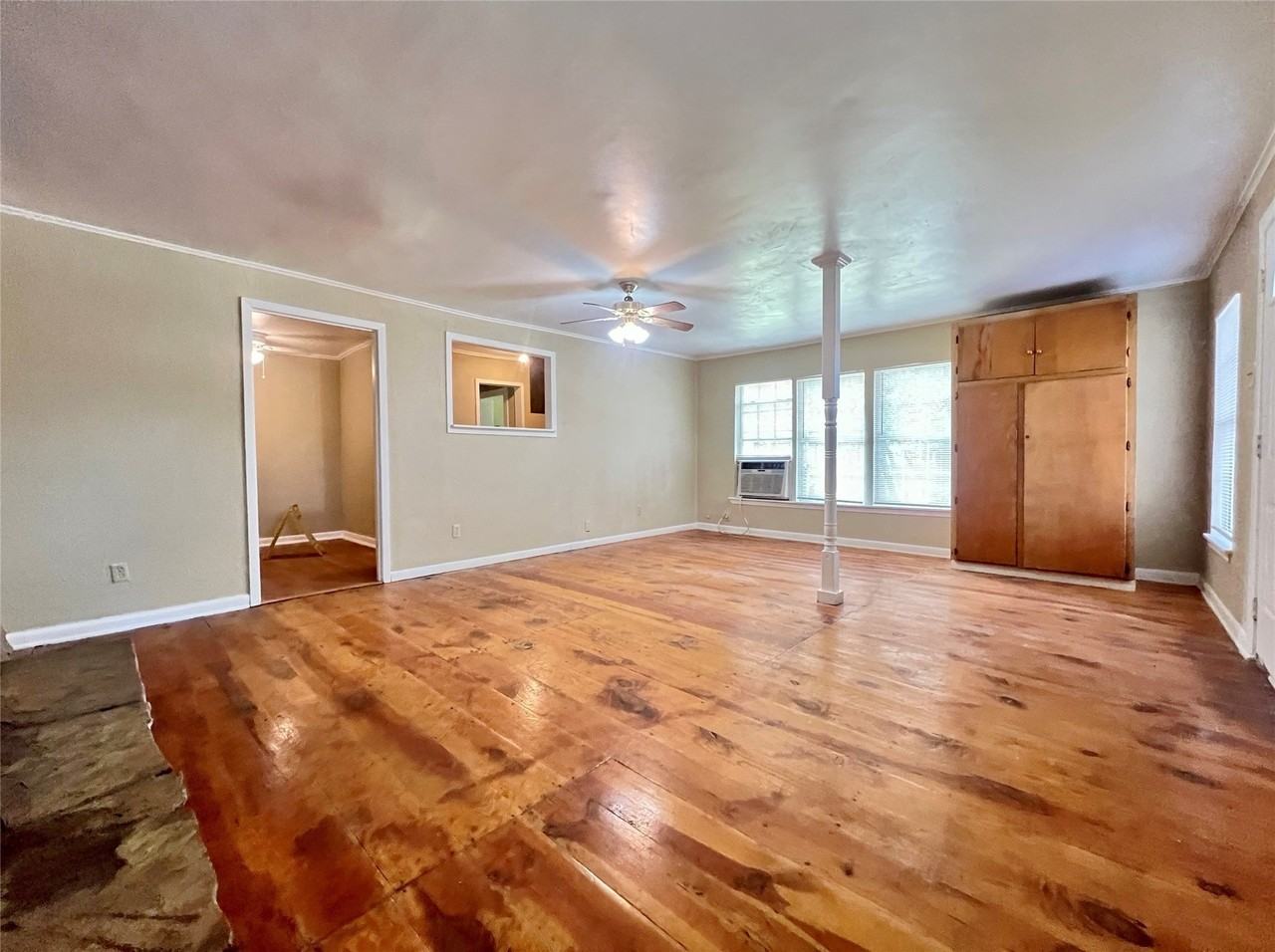 315 Normal St #C - Photo 3 of 5