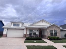 featured image of 1510 Fletchers Path