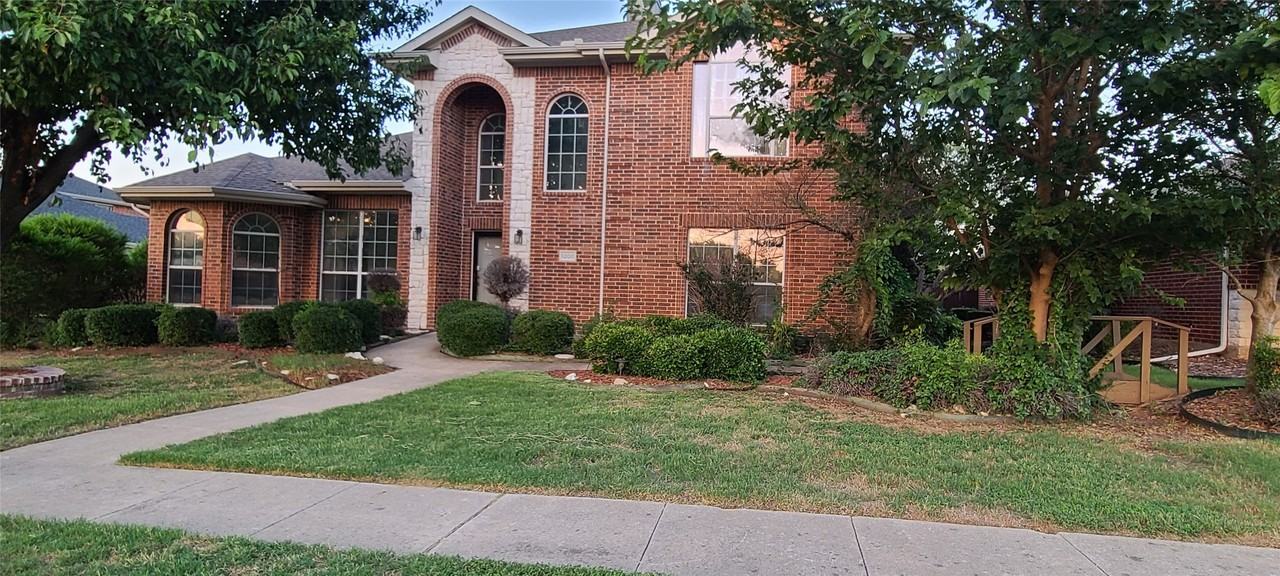 1200 Oakley Dr