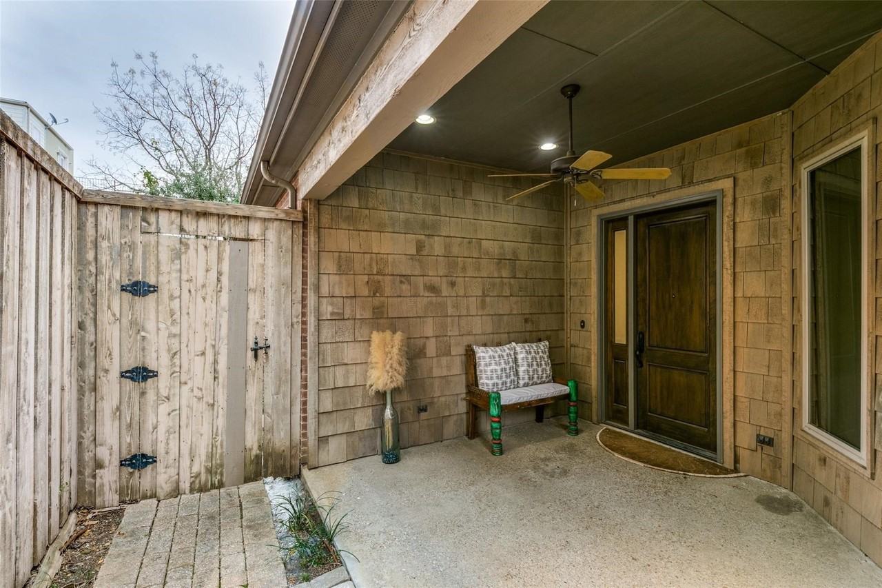 5026 Homer St - Photo 3 of 25