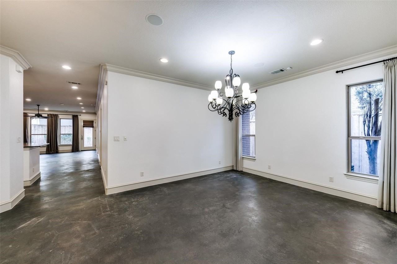5026 Homer St - Photo 4 of 25