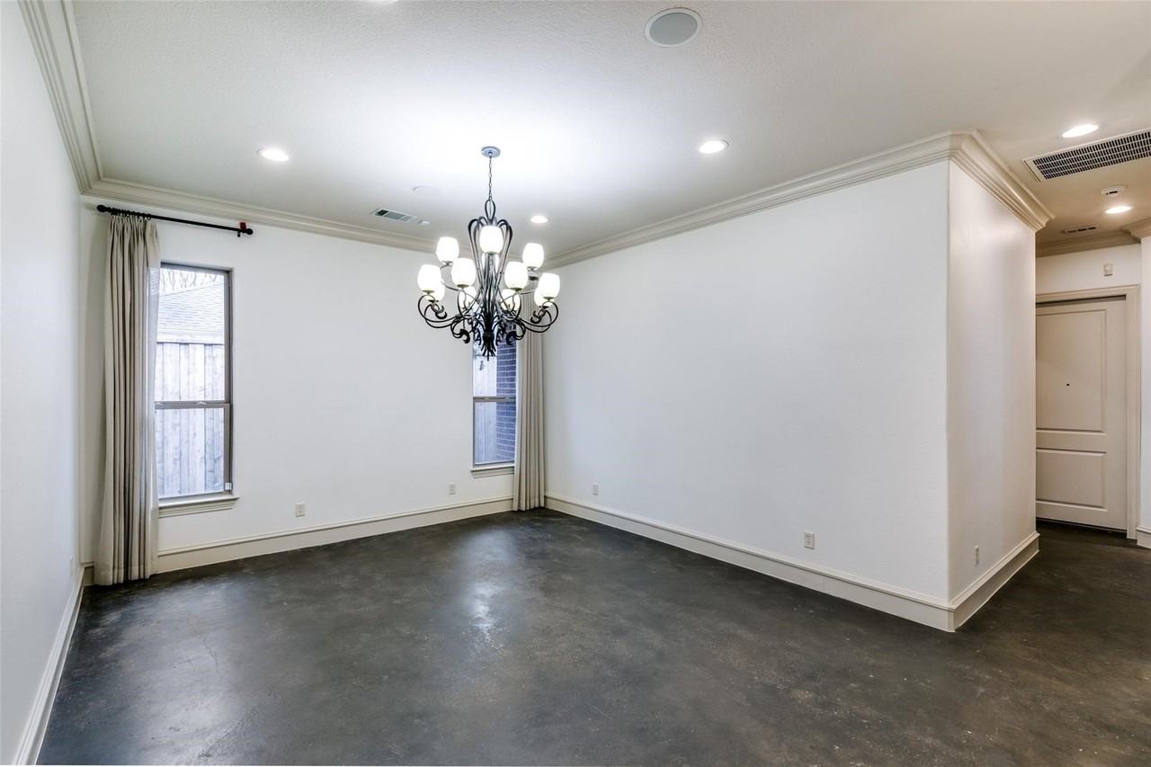 5026 Homer St - Photo 5 of 25
