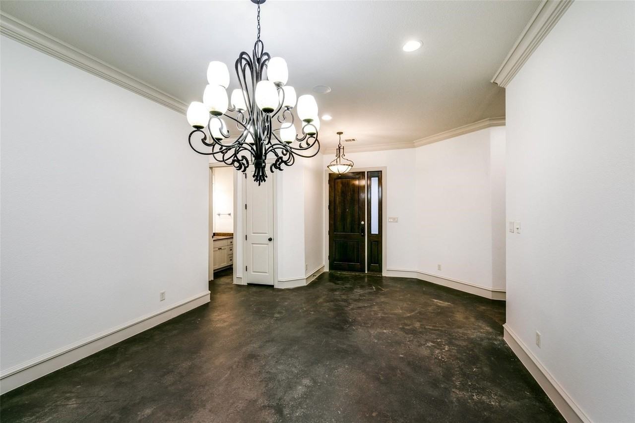 5026 Homer St - Photo 7 of 25